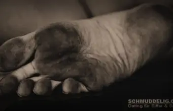 Willst Du dreckige Füße lecken?